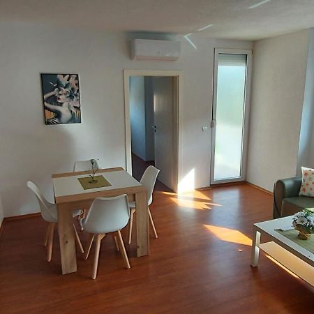 Apartmani Miki Ohrid Ngoại thất bức ảnh